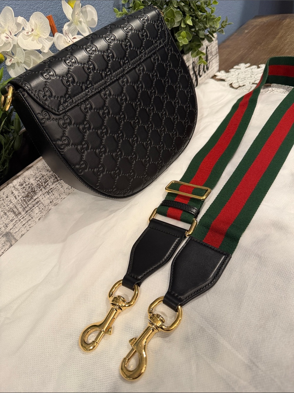 Authentic GUCCI Guccissima Padlock Leather Crossbody/Shoulder Bag - Picture 13 of 13